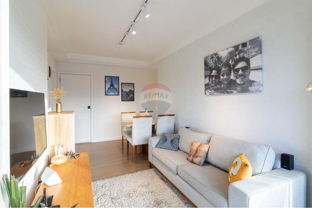 Apartamento à venda com 2 quartos, 61m² - Foto 9