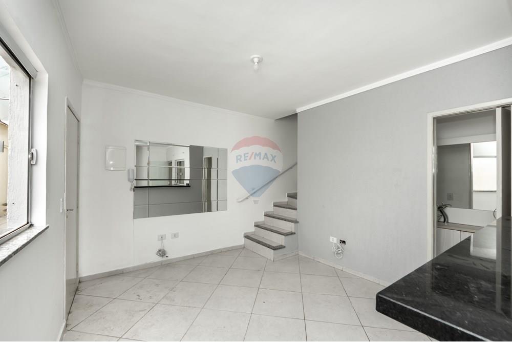 Casa à venda com 2 quartos, 70m² - Foto 27