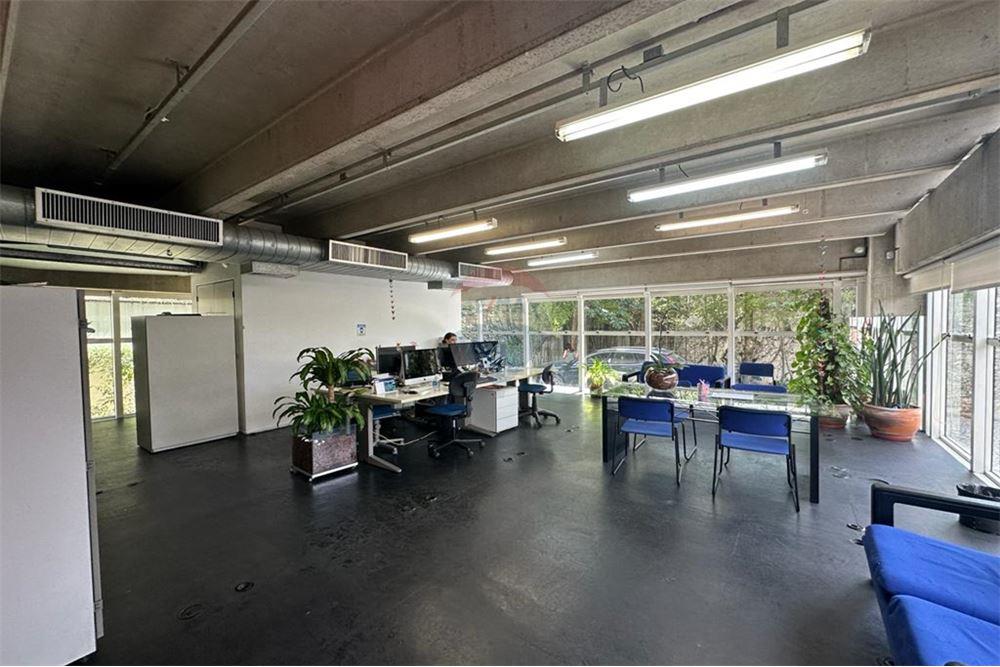 Prédio Inteiro para alugar, 700m² - Foto 13