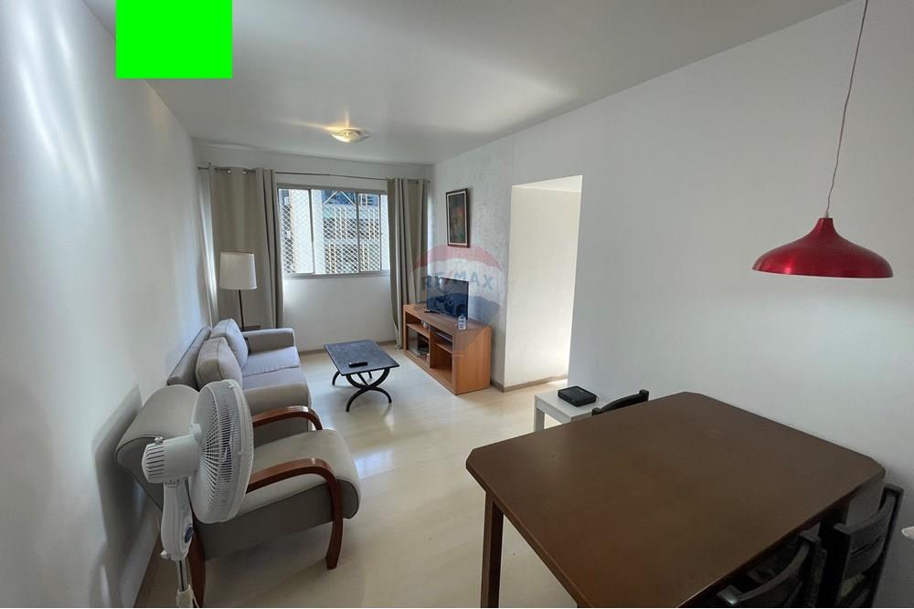 Apartamento para alugar com 2 quartos, 75m² - Foto 8