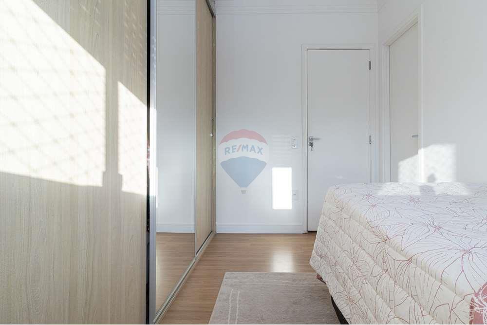 Apartamento à venda com 2 quartos, 61m² - Foto 30