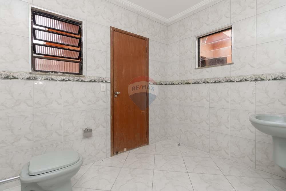 Sobrado para alugar com 2 quartos, 148m² - Foto 14