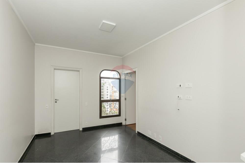 Apartamento à venda com 4 quartos, 288m² - Foto 17