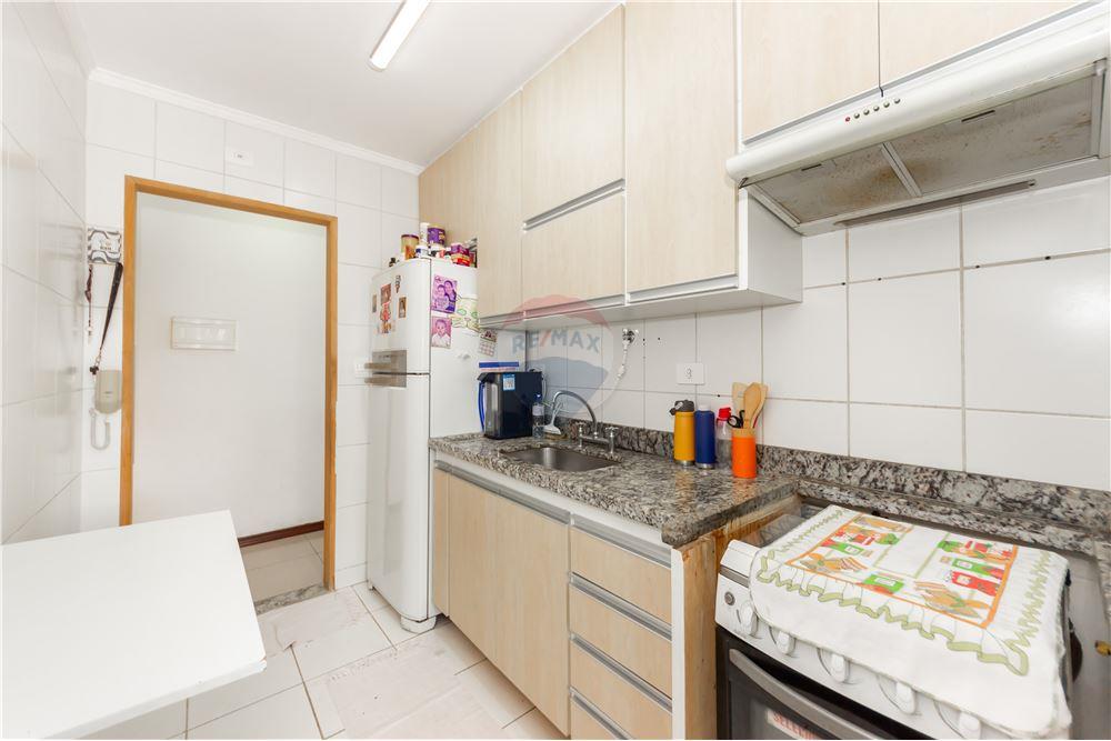 Apartamento à venda com 3 quartos, 68m² - Foto 31