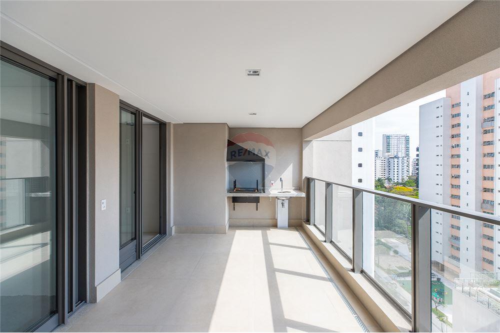 Apartamento à venda com 4 quartos, 232m² - Foto 17