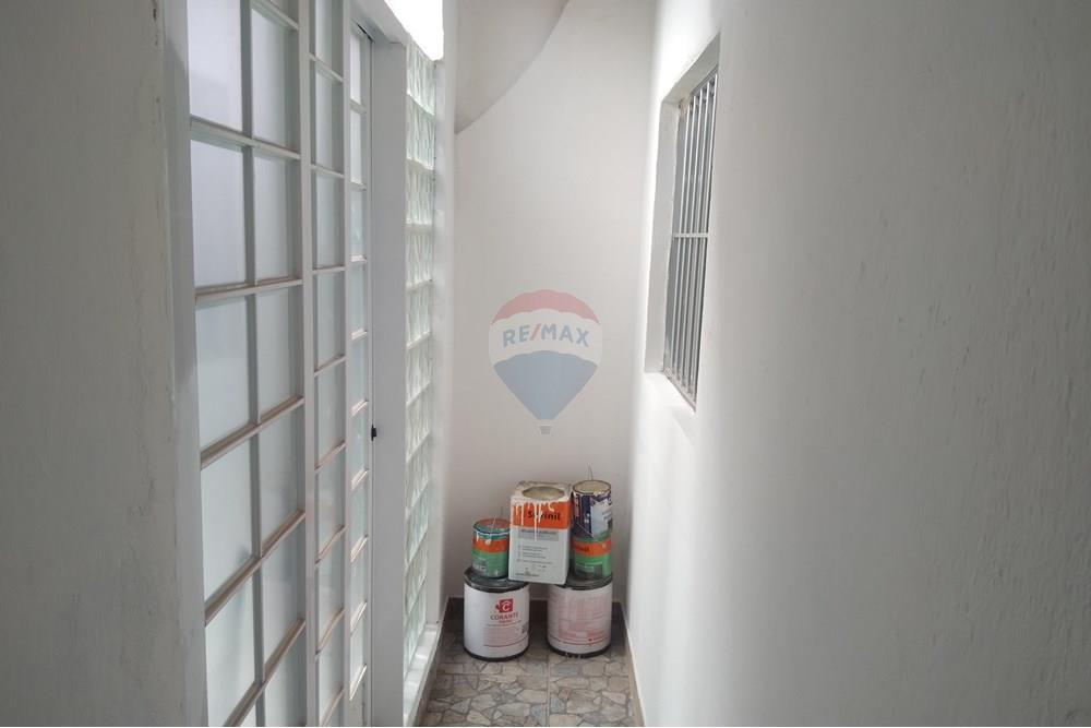 Casa para alugar com 1 quarto, 50m² - Foto 4