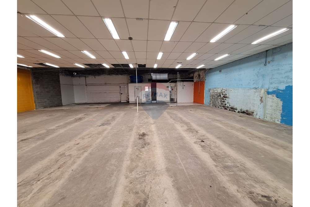 Depósito-Galpão-Armazém para alugar com 4 quartos, 409m² - Foto 8