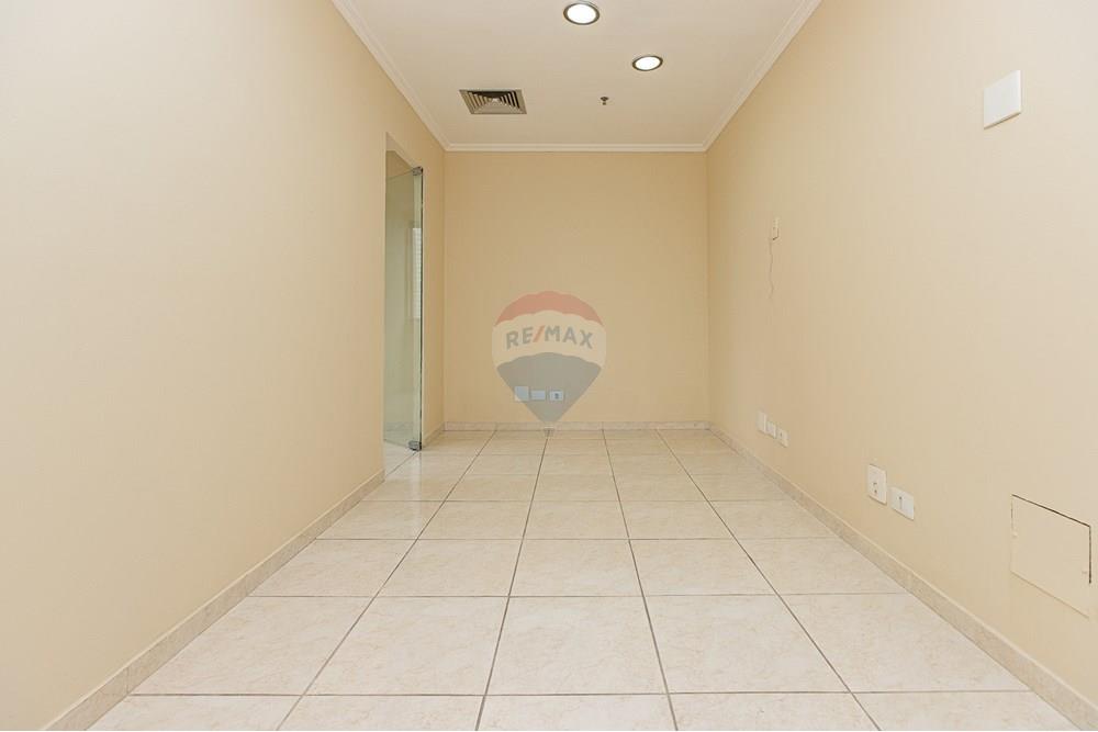 Conjunto Comercial-Sala à venda com 2 quartos, 33m² - Foto 8