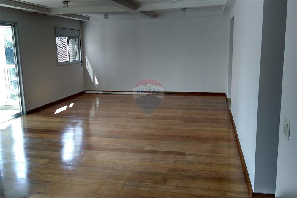 Apartamento para alugar com 4 quartos, 240m² - Foto 6