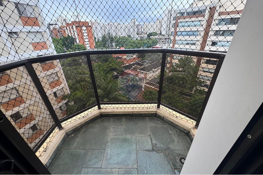 Apartamento para alugar com 2 quartos, 102m² - Foto 22