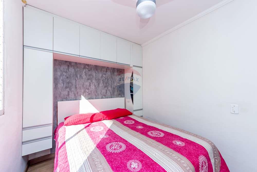 Apartamento à venda com 2 quartos, 47m² - Foto 12