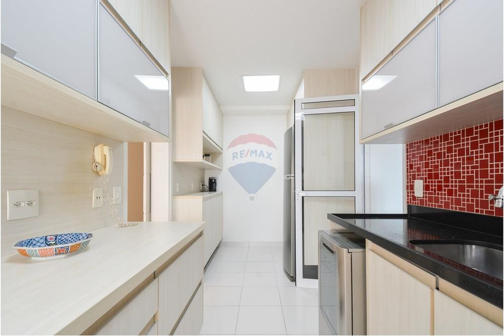 Apartamento à venda com 3 quartos, 193m² - Foto 17