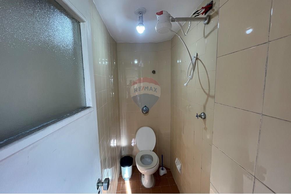 Apartamento para alugar com 2 quartos, 75m² - Foto 22