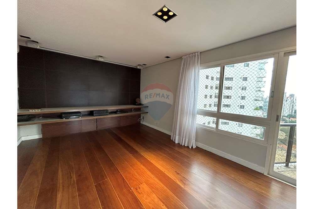 Apartamento para alugar com 4 quartos, 286m² - Foto 6