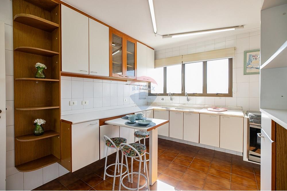 Apartamento à venda com 3 quartos, 116m² - Foto 30