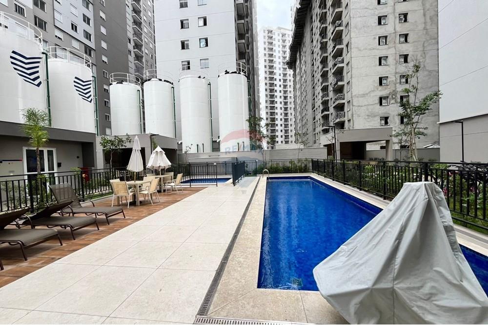 Apartamento para alugar com 2 quartos, 39m² - Foto 12