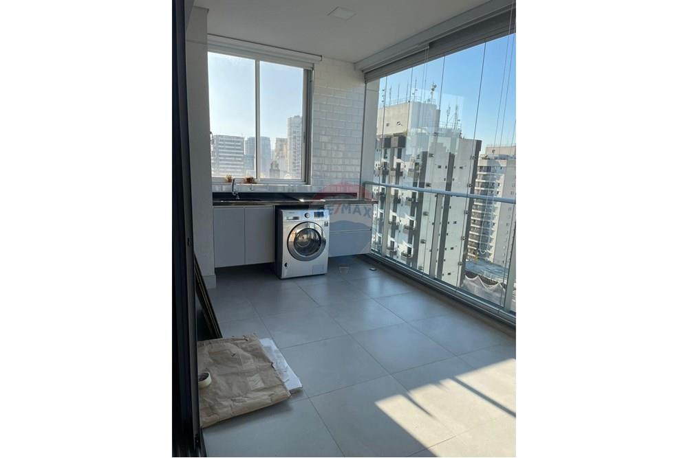 Apartamento para alugar com 1 quarto, 40m² - Foto 14