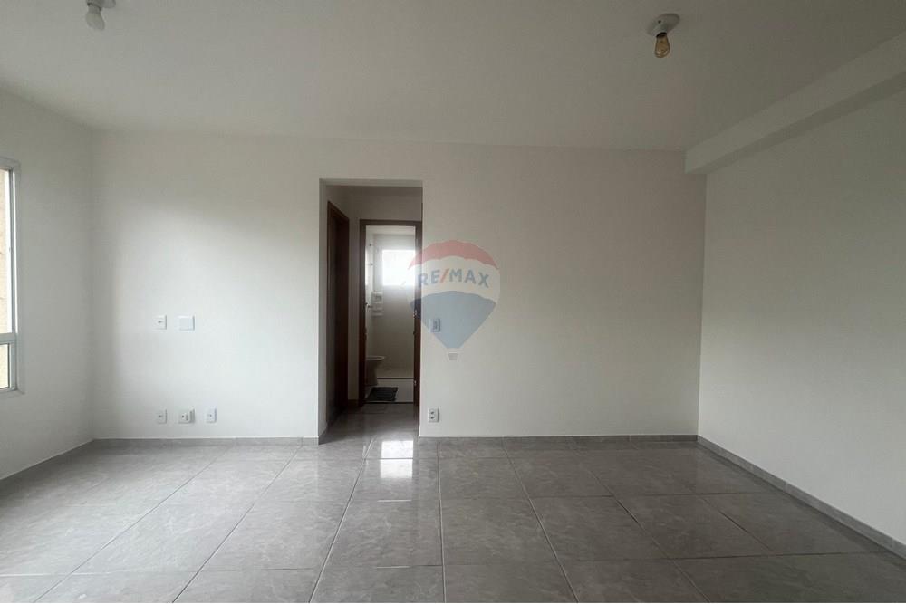 Apartamento à venda com 2 quartos, 46m² - Foto 8