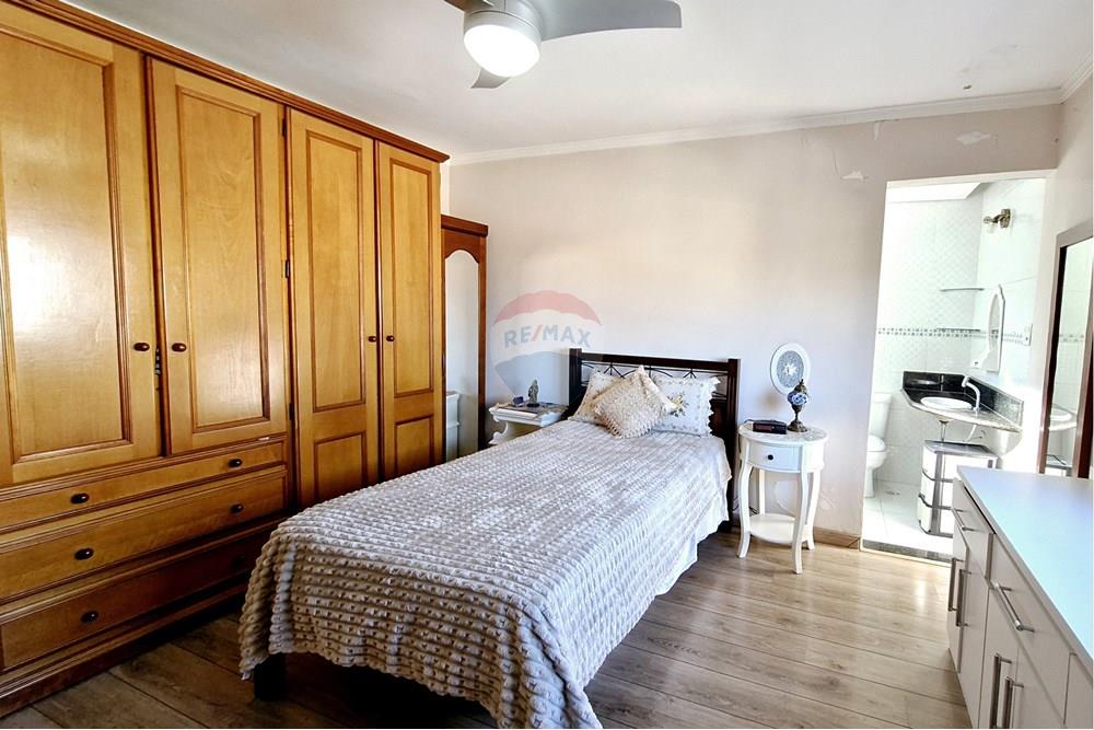 Woningbouw - Two Level House - São Paulo , São Paulo - BR - RUA DA GROTA, 299 (39).jpg - Ouderslaapkamer - 601051010-63