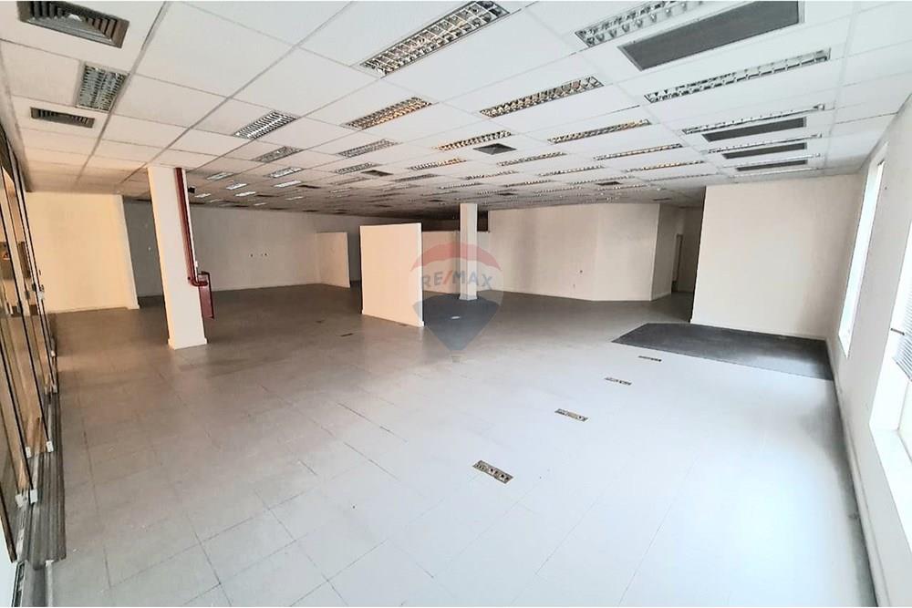 Prédio Inteiro para alugar, 867m² - Foto 9