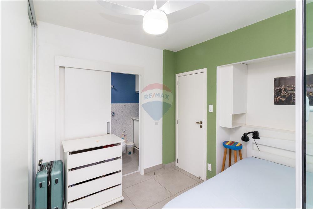 Apartamento à venda com 3 quartos, 84m² - Foto 13