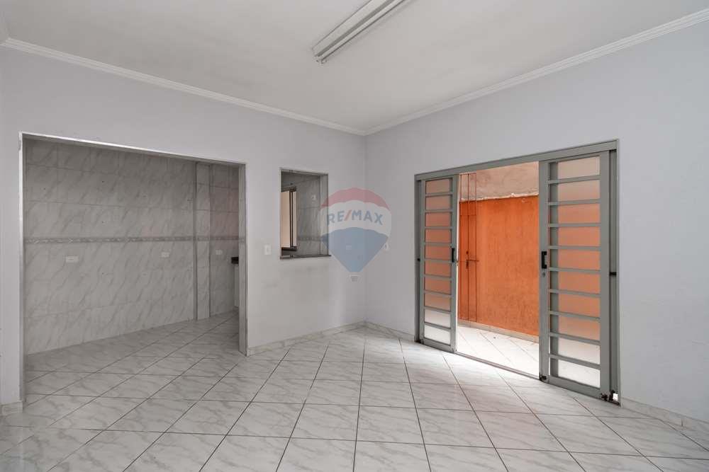 Sobrado para alugar com 2 quartos, 148m² - Foto 8