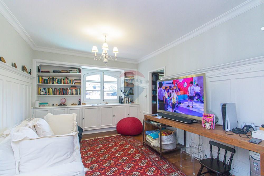 Casa à venda com 4 quartos, 350m² - Foto 10