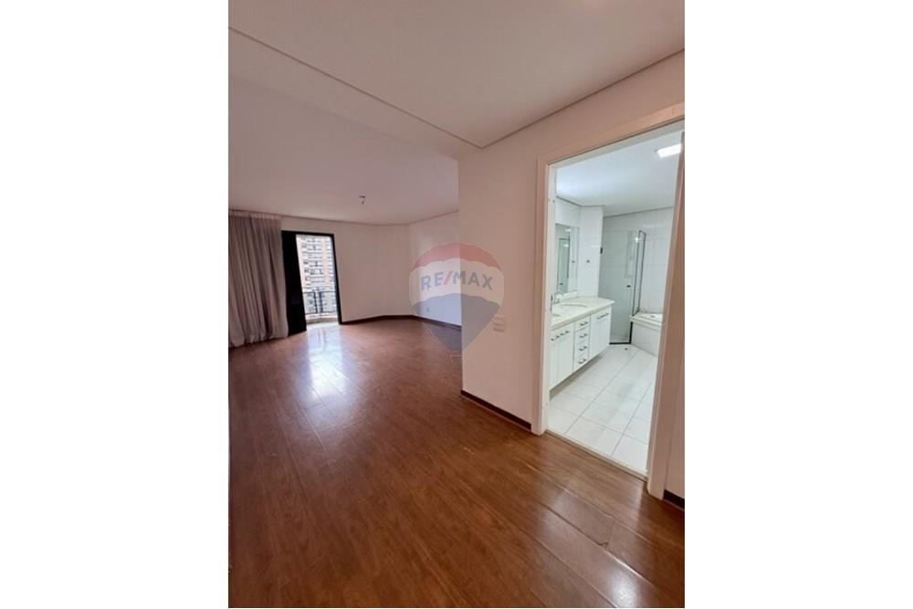 Apartamento - Alugar - São Paulo , São Paulo - APTO COND CHACARA SANTA ELENA_SUITE MASTER COM VISTA PARA O BANHEIRO.jpeg - 602151009-29