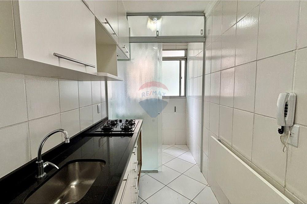 Apartamento à venda com 2 quartos, 44m² - Foto 9