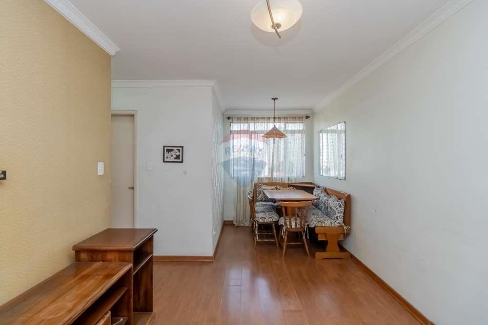 Apartamento à venda com 2 quartos, 60m² - Foto 4