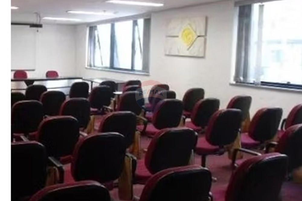 บ้านที่กั้นเป็นสองส่วน - สำนักงาน - เซาเปาโล , เซาเปาโล - BR - 14.jpg - 602291021-210