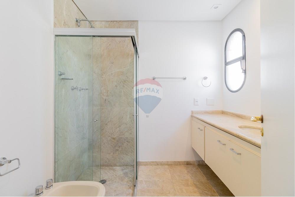Apartamento para alugar com 4 quartos, 312m² - Foto 32