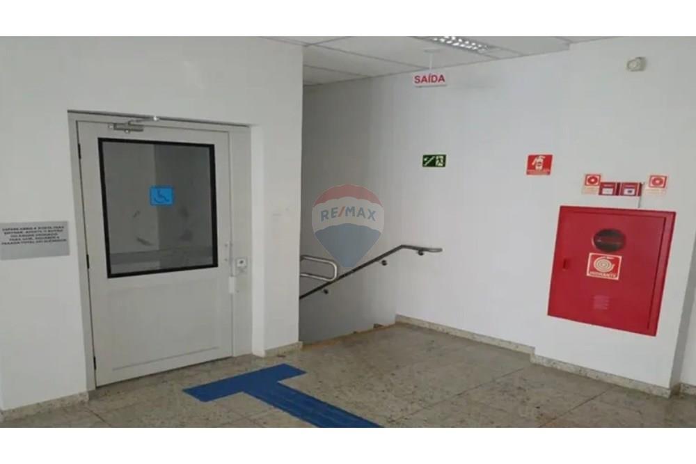 Prédio Inteiro para alugar, 569m² - Foto 4