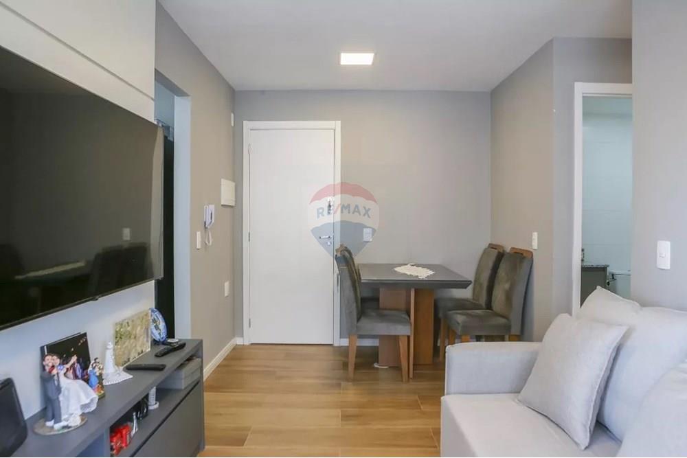Apartamento à venda com 2 quartos, 55m² - Foto 2