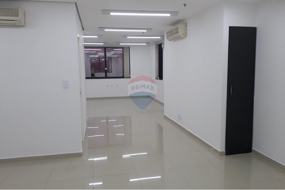 บ้านที่กั้นเป็นสองส่วน - สำนักงาน - เซาเปาโล , เซาเปาโล - BR - 17.jpg - 602291021-210