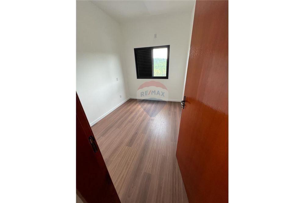 Sobrado à venda com 3 quartos, 178m² - Foto 9