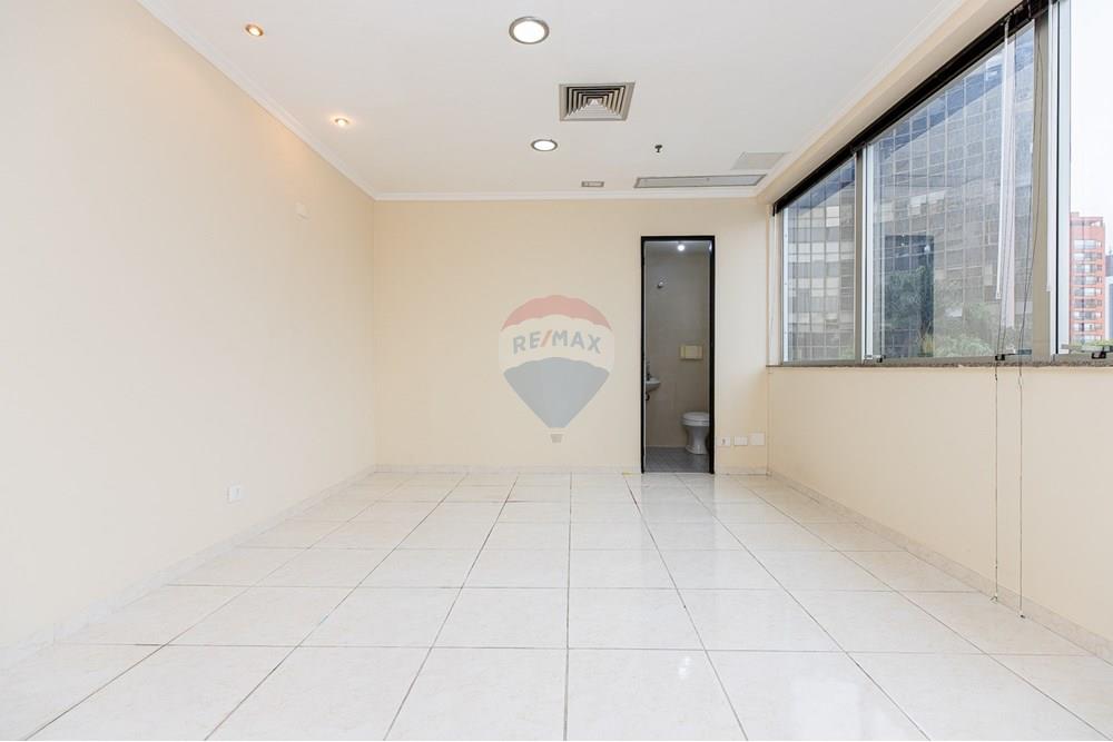 Conjunto Comercial-Sala à venda com 2 quartos, 33m² - Foto 5