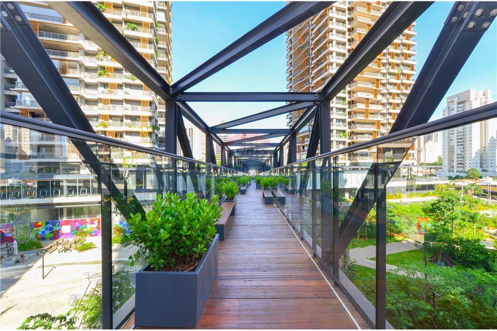 Residencial - Piso - Sao Paulo , Sao Paulo - BR - 42 - 601251039-40