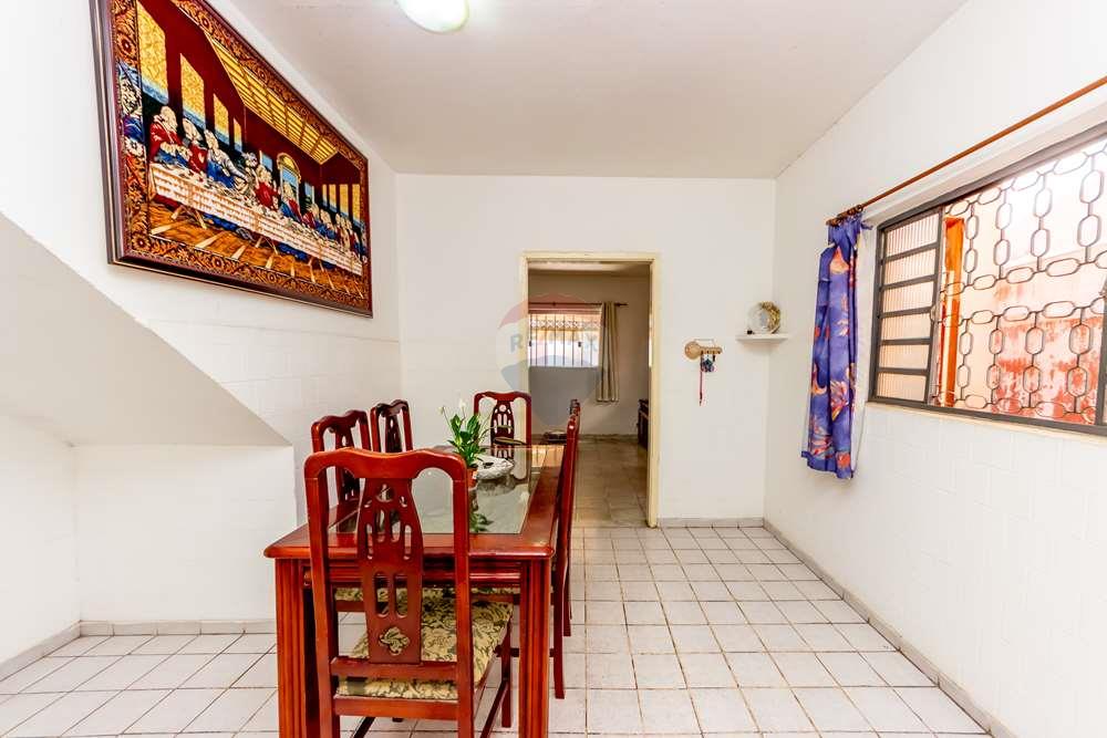 Casa à venda com 4 quartos, 156m² - Foto 8