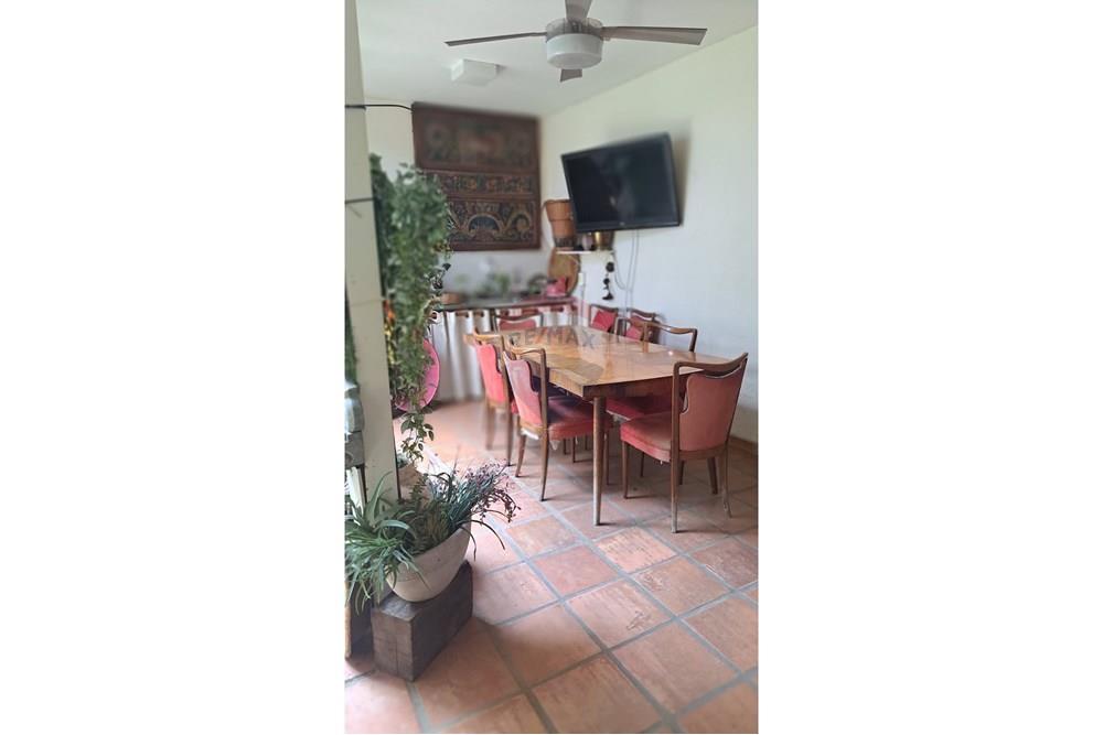 Casa à venda com 4 quartos, 248m² - Foto 12