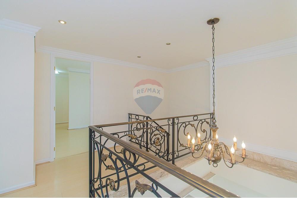 Cobertura à venda com 2 quartos, 168m² - Foto 18