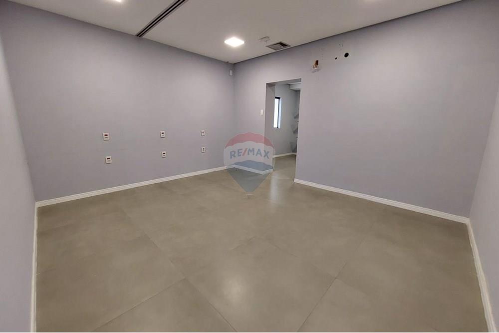 Prédio Inteiro para alugar, 880m² - Foto 9