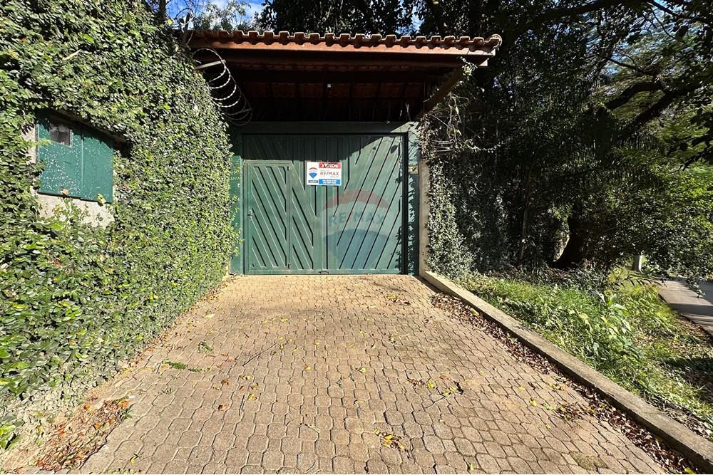 Chácara à venda com 5 quartos, 300m² - Foto 24