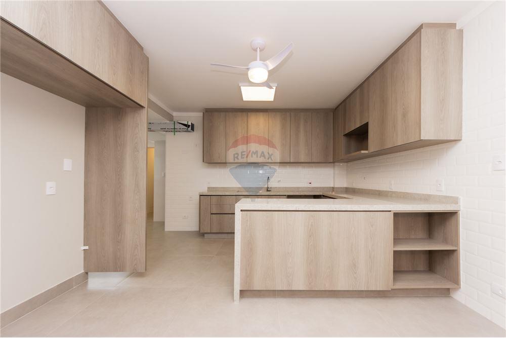 Apartamento à venda com 3 quartos, 212m² - Foto 8