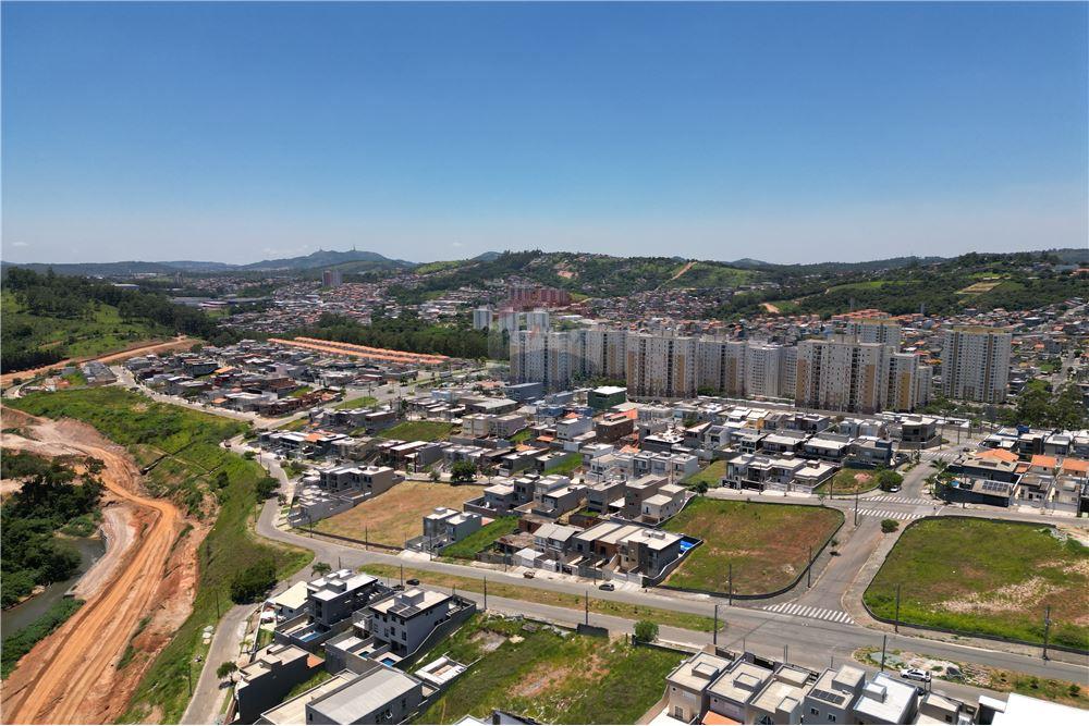 Sobrado à venda com 3 quartos, 178m² - Foto 17