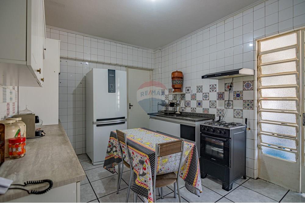 Apartamento à venda com 2 quartos, 96m² - Foto 31