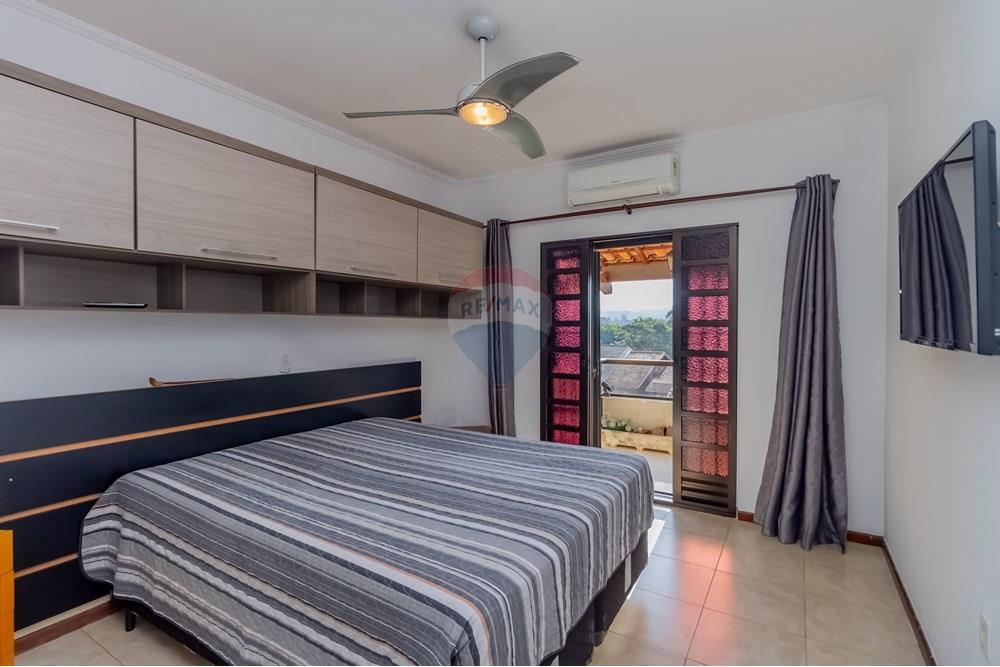 Casa à venda com 3 quartos, 130m² - Foto 12