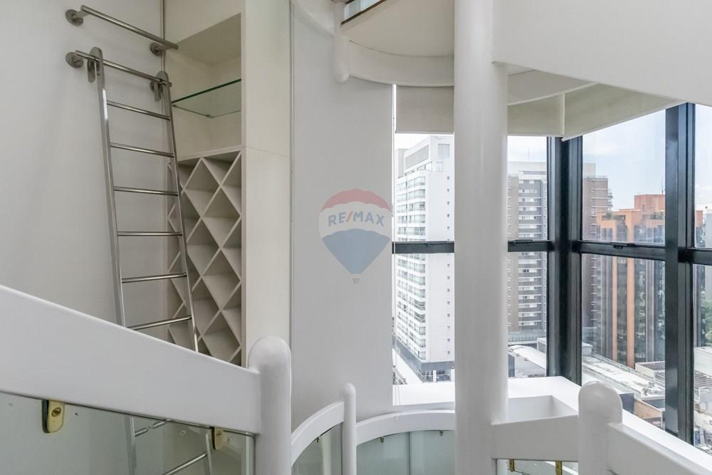 Cobertura - Venda - São Paulo , São Paulo - 49 - Escada com vista panorâmica.jpg - 602221003-76