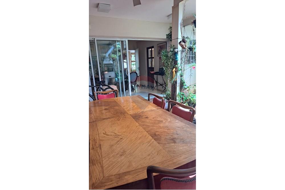Casa à venda com 4 quartos, 248m² - Foto 13