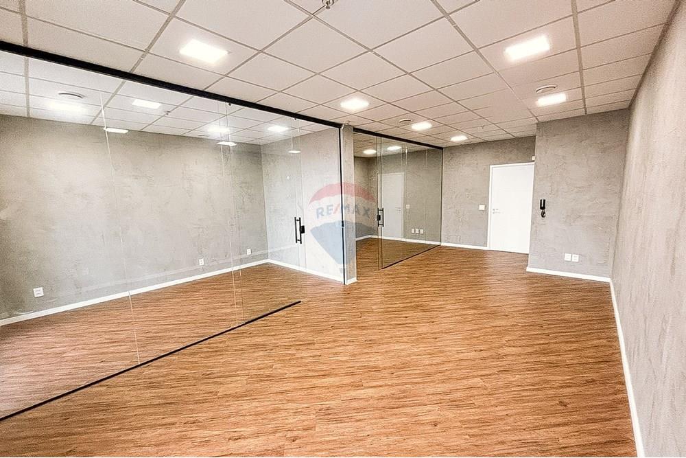 Conjunto Comercial-Sala para alugar com 2 quartos, 64m² - Foto 5